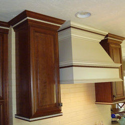 Lisa Kitchen - Kitchen Cabinetry