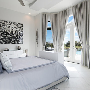 Master-3 Story Modern Vacation Home