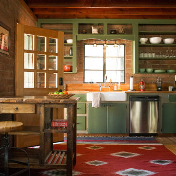 River Willow Cabin