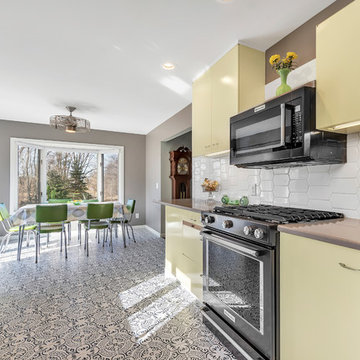 Retro Kitchen Remodel
