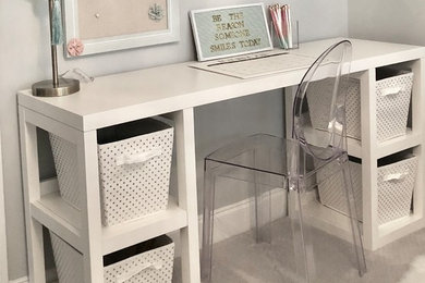 Teen girl bedroom