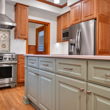 Traditional Simplistic Chapel Hill Kitchen