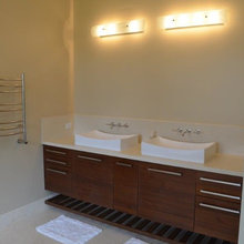 lake house bath