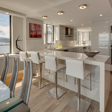 West Vancouver Condo
