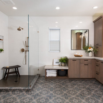 A Bold Yet Earthy Wet Room