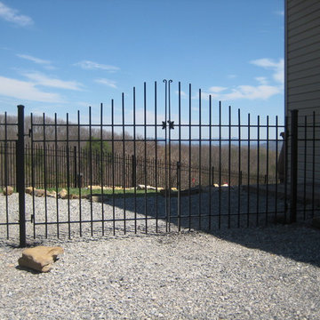 g009 Custom Double Swing Utility Gate