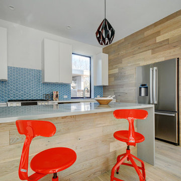 701 W Monroe B