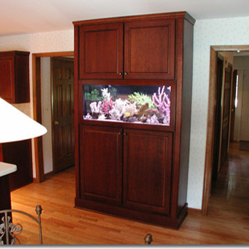 A portfolio of custom aquariums from our 17+ year history.