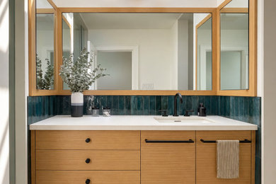 Inspiration for a transitional bathroom remodel