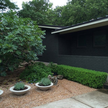 Sidewalk Entry Garden