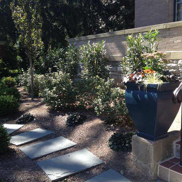 East Walnut Hills Residence