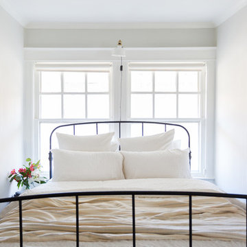 My Houzz: Original Art and Vintage Treasures Fill a Missouri Home