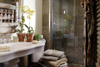 Bathroom - eclectic bathroom idea in Los Angeles