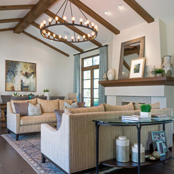 La Canada Blvd Residence: Living Room