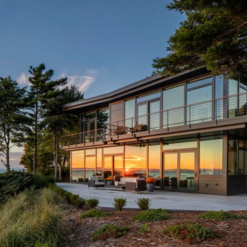 Lake Michigan Modern