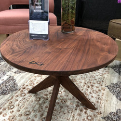 Vanture Gained Walnut Side Table - Coffee And Accent Tables