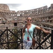 Lore Arellano's photo