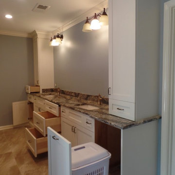 Barn Hill Master Bathroom