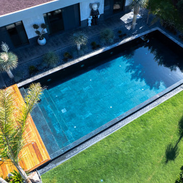 Verde Guatemala Porcelain Tiles - Urla,Izmir Villa