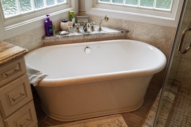 Bathroom - traditional bathroom idea in Charlotte