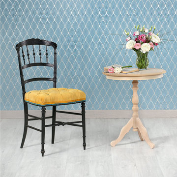 Chaise capitonnée