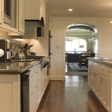 Bathrooms & Kitchens