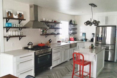 Inspiration for a modern kitchen remodel in Oklahoma City