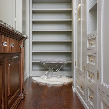 Hyde Park Luxury Master Closet