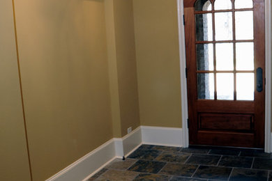 Example of a tuscan entryway design in Nashville