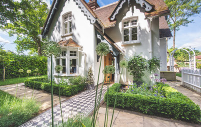 20 of the Best Tiled Front Path Ideas