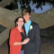 Angela Oakes's photo