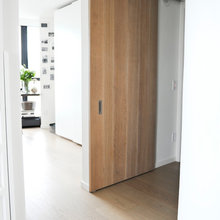 Sliding door