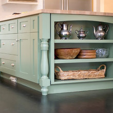 honors Island legs & cabinets