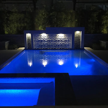 Modern Pool - with Water Feature