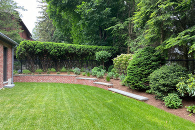 This is an example of a contemporary landscaping in Boston.