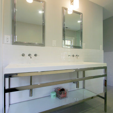 Minimal Master Bath