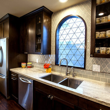 Modern, colorful Spanish Colonial Kitchen