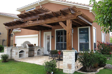 Elegant patio photo in Austin
