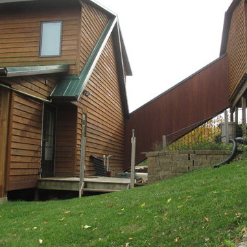 Lake home connecting stairway