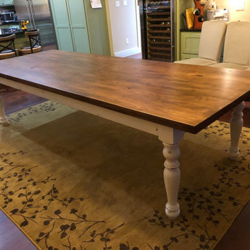 Alder Farmhouse Table with Turned Legs