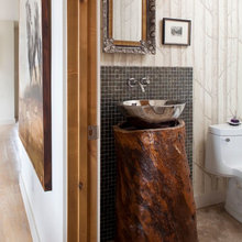 Sybil bathroom