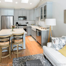 Accessories To Build A Great Room Design