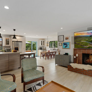 Carlsbad Modern Beach Cottage - Renovation + Addition