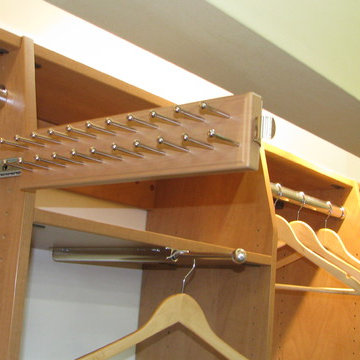 Custom Closet Accessories