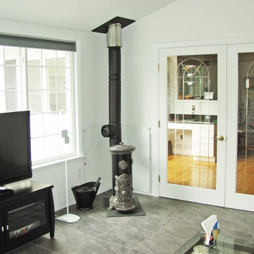 Bedford, MA sunroom and side deck by Archadeck of Suburban Boston