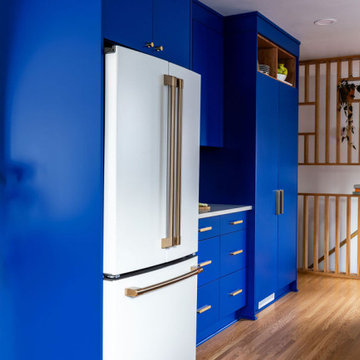 Retro Cobalt Kitchen