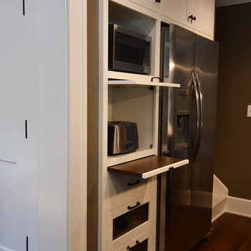 Cleveland Heights Colonial Transitional Kitchen Addition