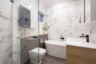 Design ideas for a modern bathroom in Sydney.