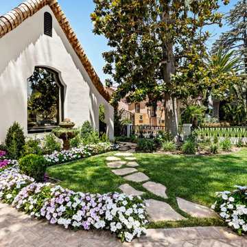 English Garden Arrival