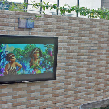 How to Choose the Outdoor TV enclosure